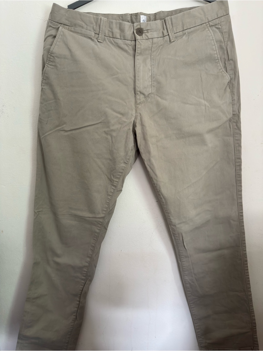 Gap Men’s Slim Khaki Chino Pants 34x32